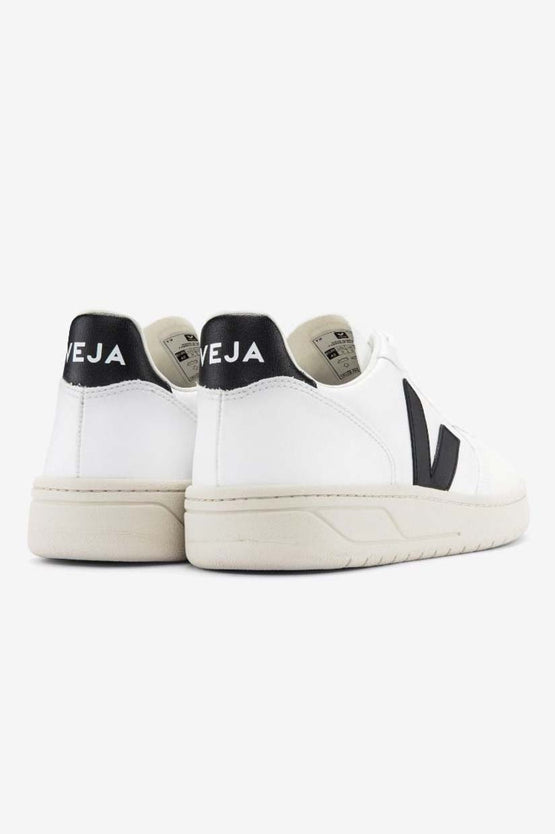 Veja V-10 CWL - White Black