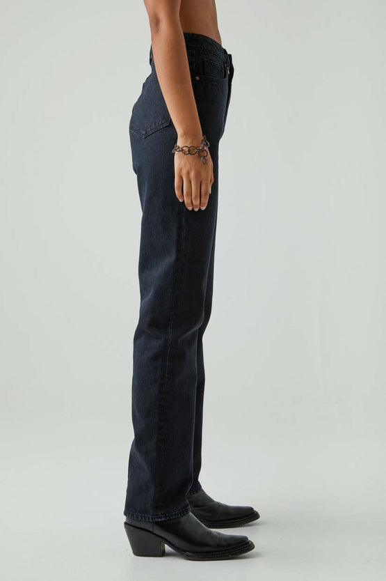 Neuw Nico Straight - Total Blackout