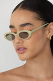 Lu Goldie Sylvie Sunglasses - Matcha